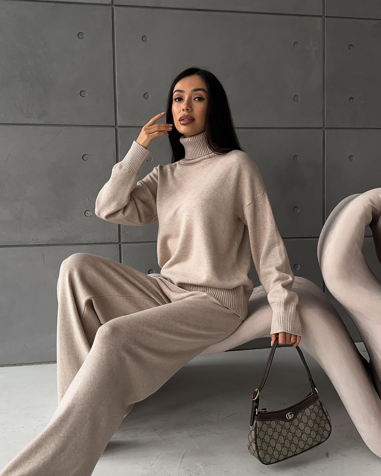 Tuta HULYA - Completo blusa, collo alto con pantalone Palazzo