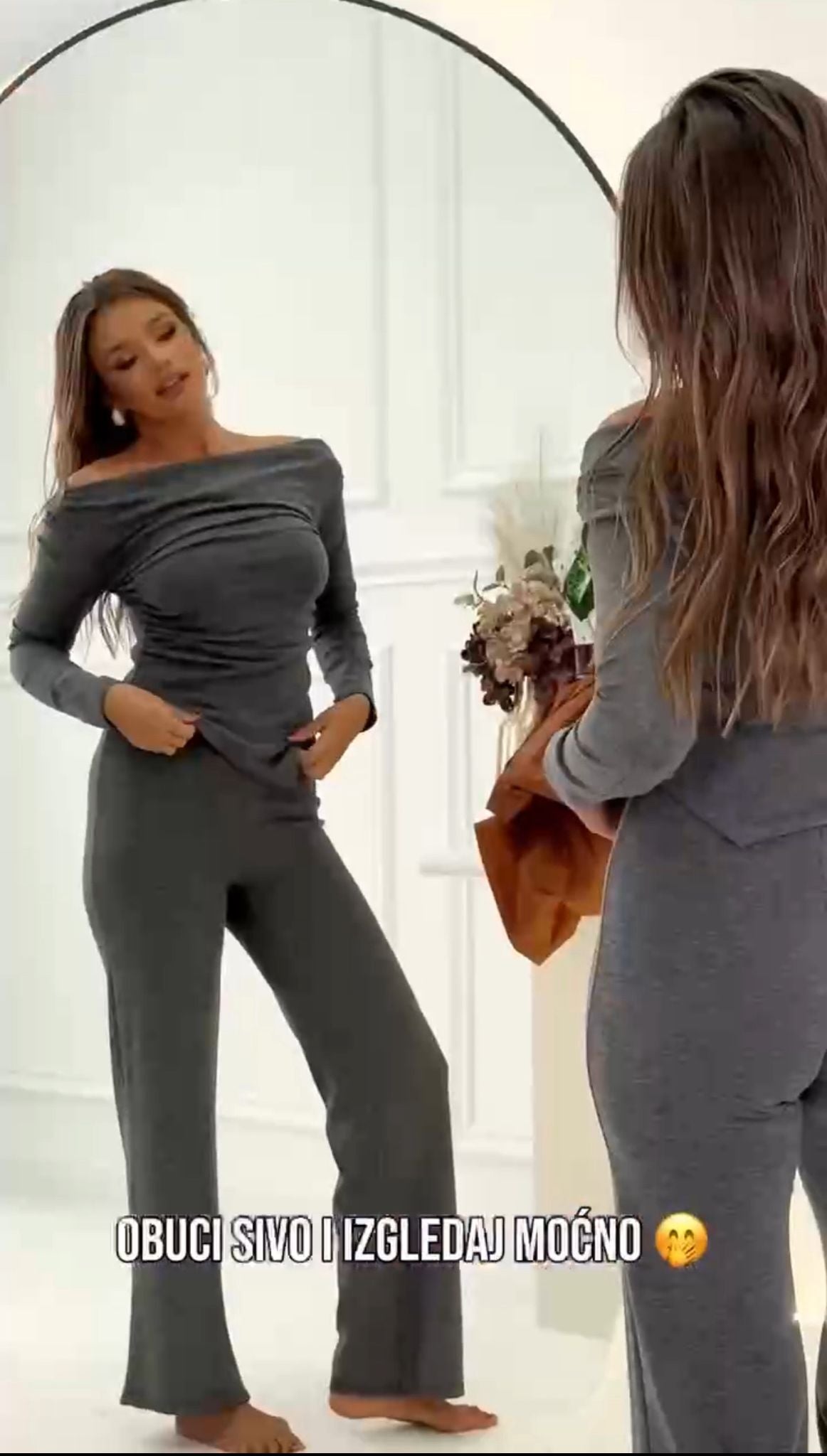Cordset ANTONIA - Completo blusa scollo a barca e pantalone
